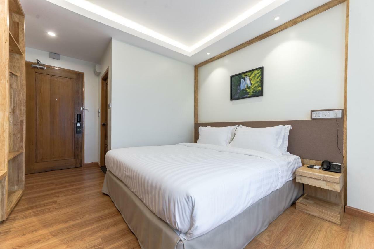The Gandamar Hotel , Янгон Экстерьер фото